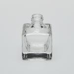 1/2 oz (15ml) Cube Flint Glass Bottle (Heavy Base Bottom)